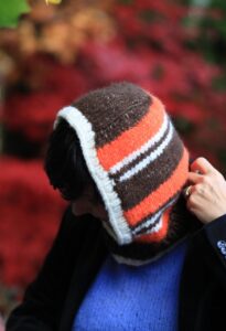 Kaptur „Sunny Morning” – ręcznie robiony z naturalnej włóczki